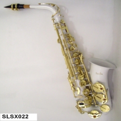 Saxofon SILVERTONE SAXOFON ALTO Eb BLANCO LLAVES DORADAS  SLSX022 - Envío Gratuito